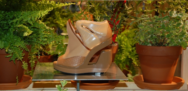 Schuhe 5th Dimension Kollektion Frühjahr-Sommer 2012