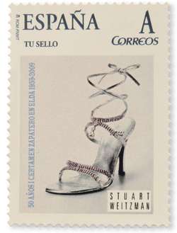 STUART WEITZMAN WURDE VON SPANIEN MIT EINER OFFIZIELLEN "MILLION DOLLAR SHOE“-BRIEFMARKE GEEHRT 