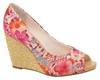 Schuhe für romantische Outfits mit Blüten, Schleifen und Millefleursdrucken