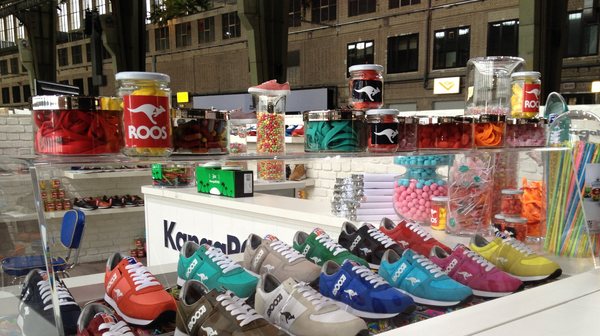 Erdbbeere, Zitrone, Minze - die Trendfarben der neuen KangaROOS Sneaker erinnern an fruchtige Bonbons