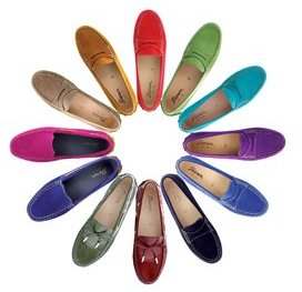 [title] - Mokassins sind Schuhklassiker. Die leichten und bequemen Schuhe sind echte Allrounder und erleben im Sommer ein modisches Comeback. 