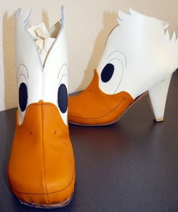 Crazy Shoe Award 2012 Das Modell "Duck Martens" von Lotta Löfgren platzierte sich auf Platz 3<br /><br />