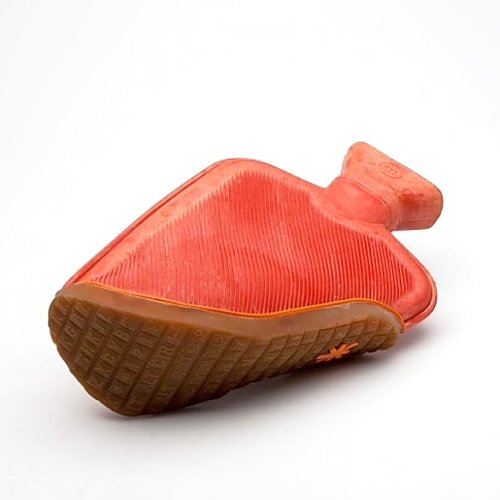 Platz 3 Shoestorming 2012: Eine Symbiose aus Wärmflasche und ART®-Schuhsohle von Escola La Massana