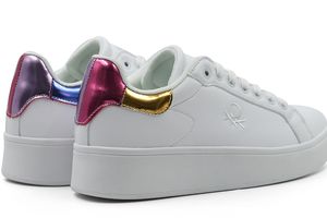 [title] - Sneaker gehen immer, denn die Vielfalt ist so groß, dass Sneaker zu fast jedem Stil passen. Das sind die Sneaker, die man jetzt trägt.