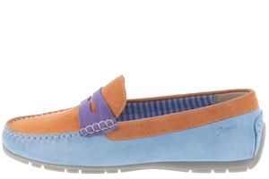 Ein echter Schuh-Klassiker ist Trend: Der Loafer! Er ist bequem, vielseitig und perfek für die Übergangszeit.
