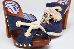 Fiorucci clogs im Marine Look