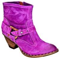 Fuchsia die Trendfarbe 2010 Stiefeltten von airstep in der Trendfarbe des Sommers Fuchsia