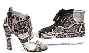 Das brandneue Label No Animal Brand designt 100% vegane Schuhe, Taschen und Accessoires und hat gerade die erste Kollektion für Frühjahr-Sommer 2015 vorgestellt. Mit stylischen und veganen High-Heel Sandaletten, Sneaker, Sommerboots, Taschen & Co wollen die beiden Unternehmerinnen Nicole Frank und Bianca Gubser Frauen ansprechen, die Wert auf ethisch einwandreie Produkte legen und dabei modischen Chic nicht außer Achtlassen. 