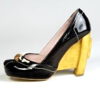 Exklusive Harlot Schuh-Skizze